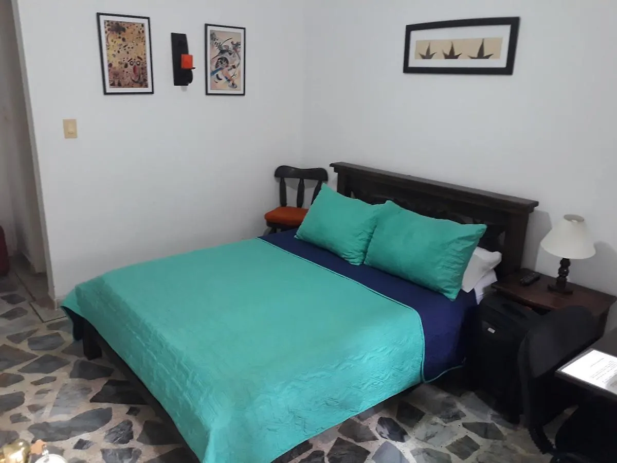 **  Hotel Boutique Casa Lomanti Cali Colombia