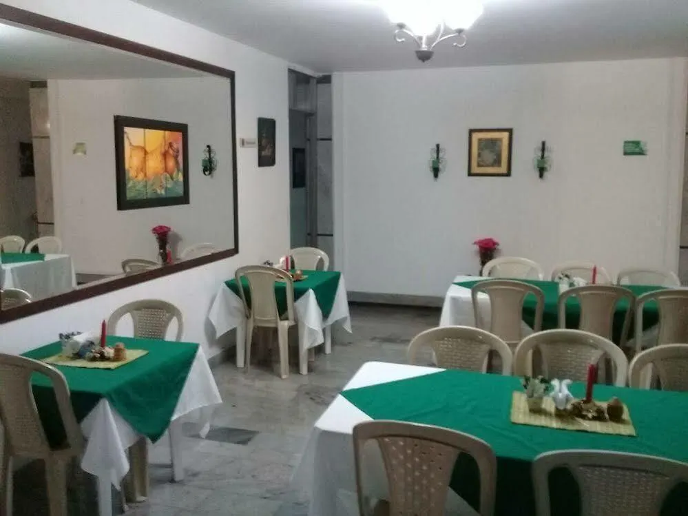 Hotel Boutique Casa Lomanti Cali 2*,